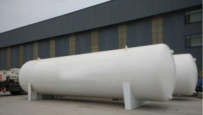 cryogenic storage tanks