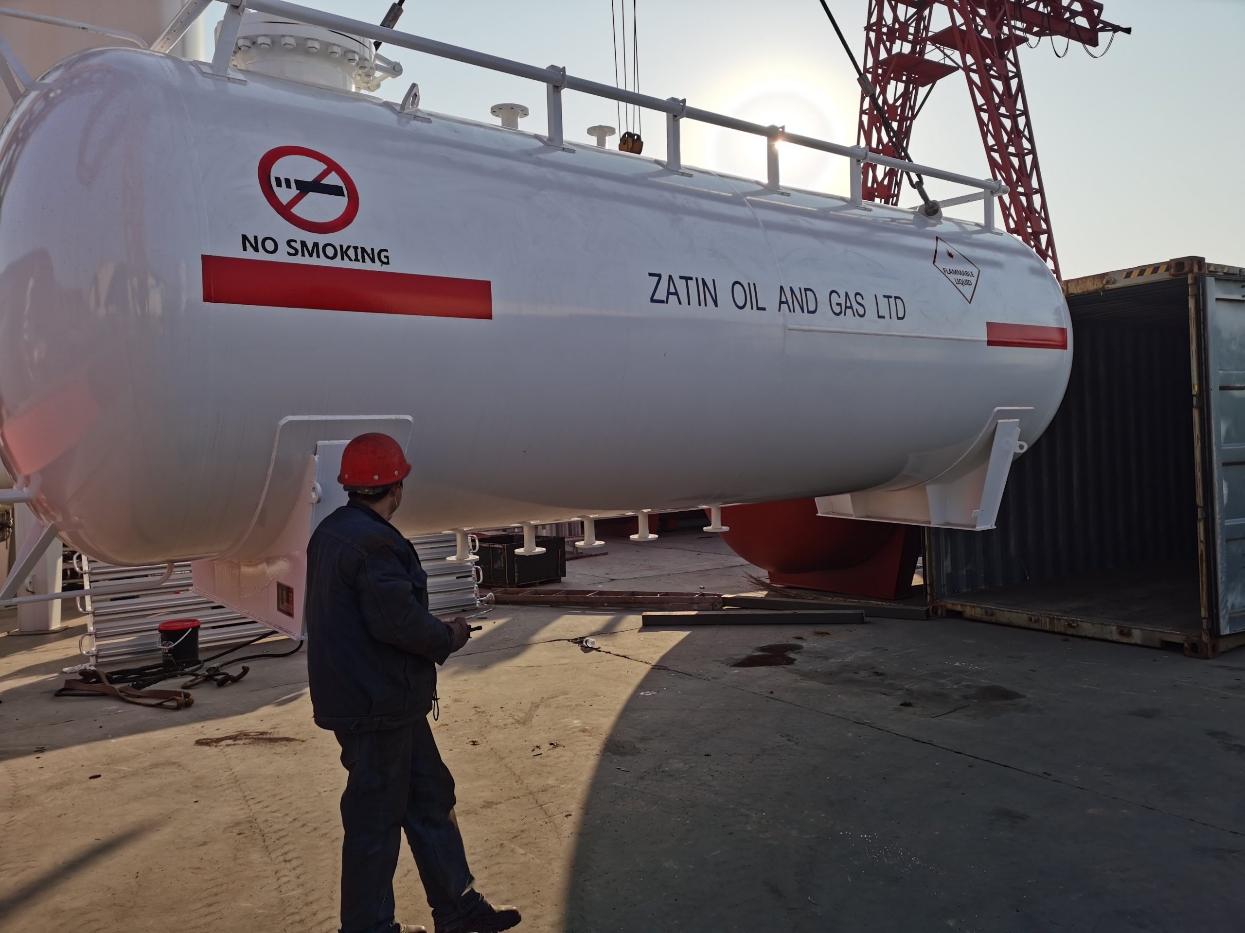 Regular inspection and maintenance of LPG tank