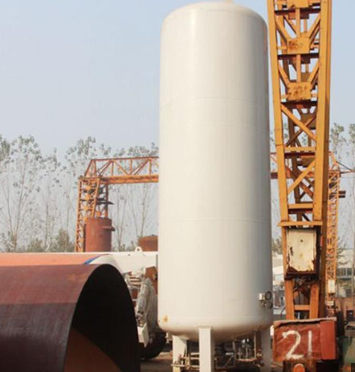 Main components of liquid oxygen storage tanks