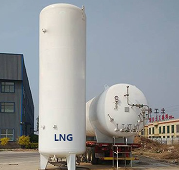 Cryogenic LNG Storage Tanks