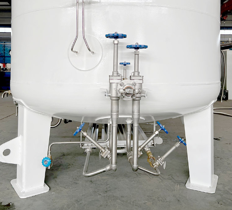 Environmental impact of liquid oxygen storage tanks