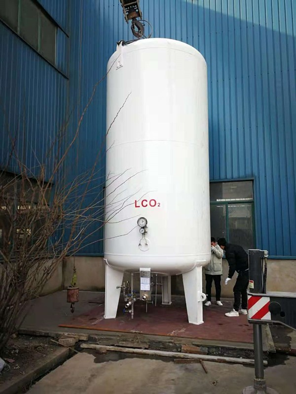 The working principle of a low-temperature liquid carbon dioxide storage tank’s siphon system（1）