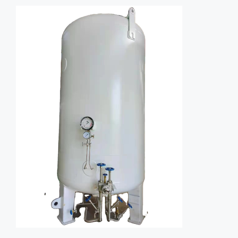 Transportation and installation precautions for liquid nitrogen storage tanks