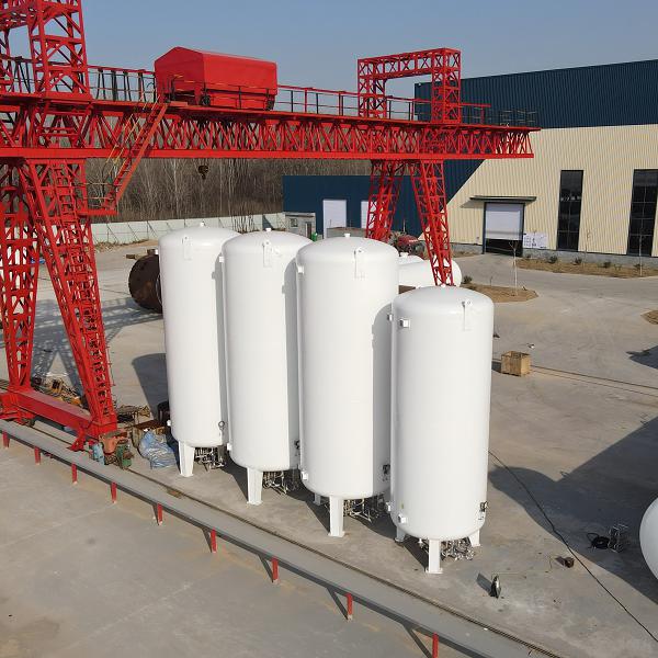 The Liquid argon storage tank