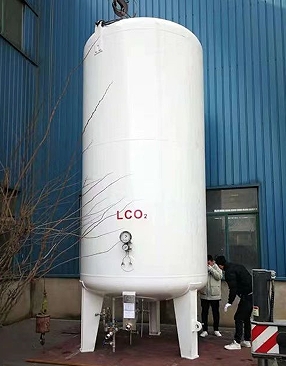 Cryogenic LCO2 Storage Tanks