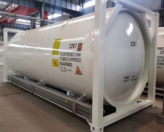 Cryogenic ISO tank container