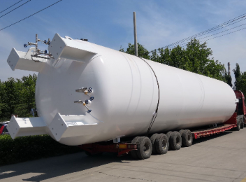 Features of O2 liquid vertical storage tank